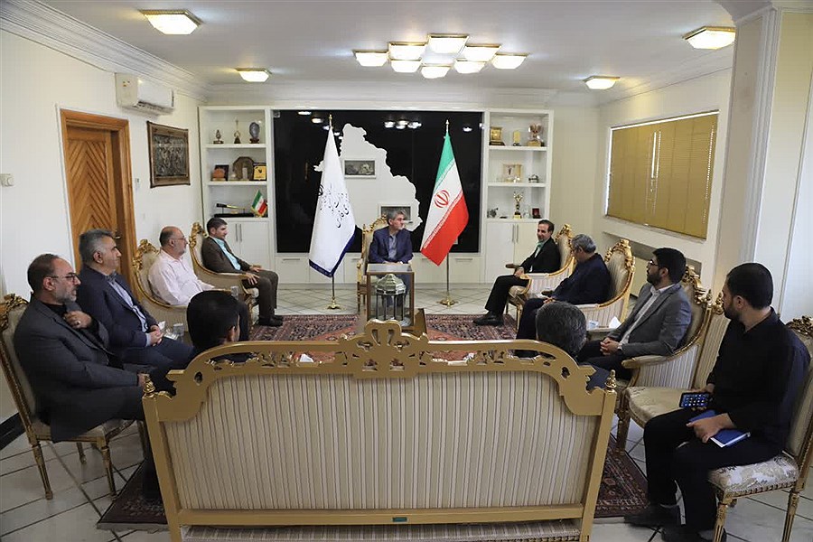 ضرورت تقویت فضای مجازی با استفاده از روش های مستقیم و غیر مستقیم