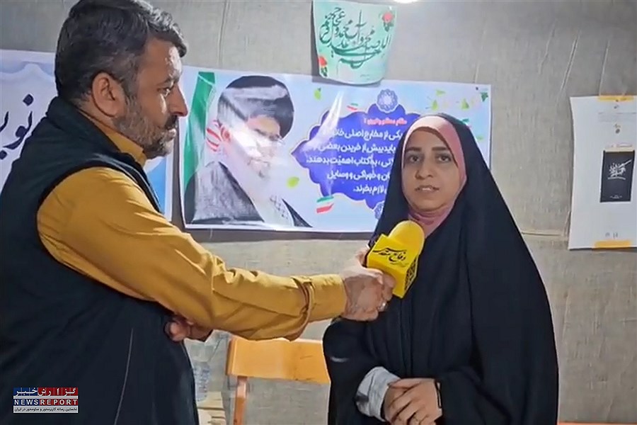 کتاب همسنگر جان در لامرد رونمایی شد