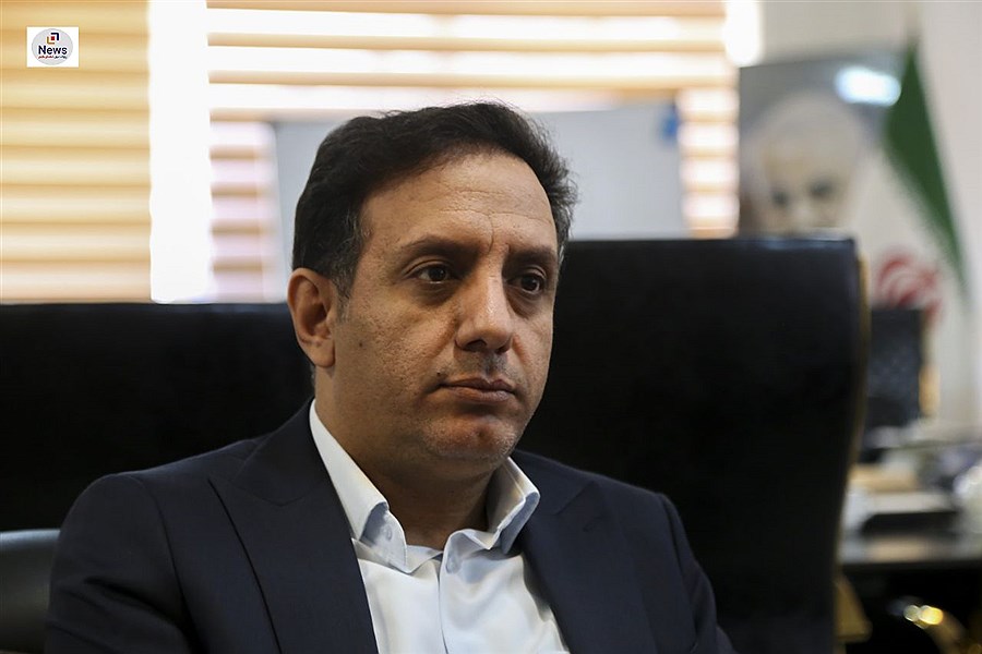 مردم ایران در شیراز هویت خود را زیارت می‌کنند