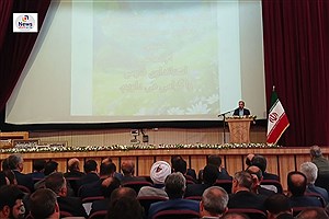 یکی از مولفه‌های مهم در ساختار قدرت، میزان سواد جامعه است