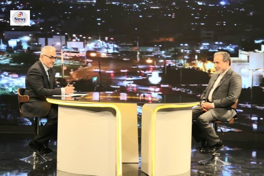 گفتگوی زنده خبری وزیر امور خارجه با شبکه خبر در شیراز