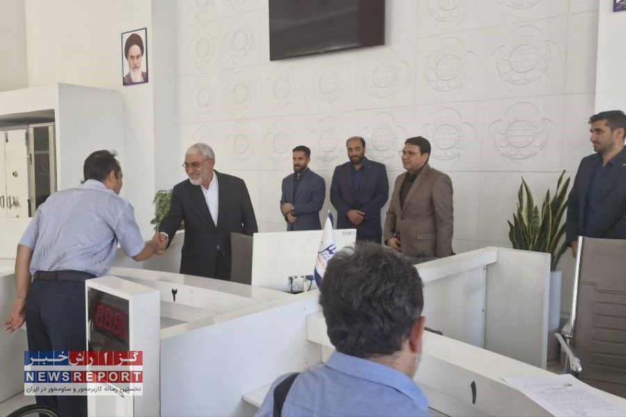 مدیرعامل مؤسسه اعتباری ملل در بازدید سرزده: اطمینان از خدمات بانکی حتی در شرایط خاص