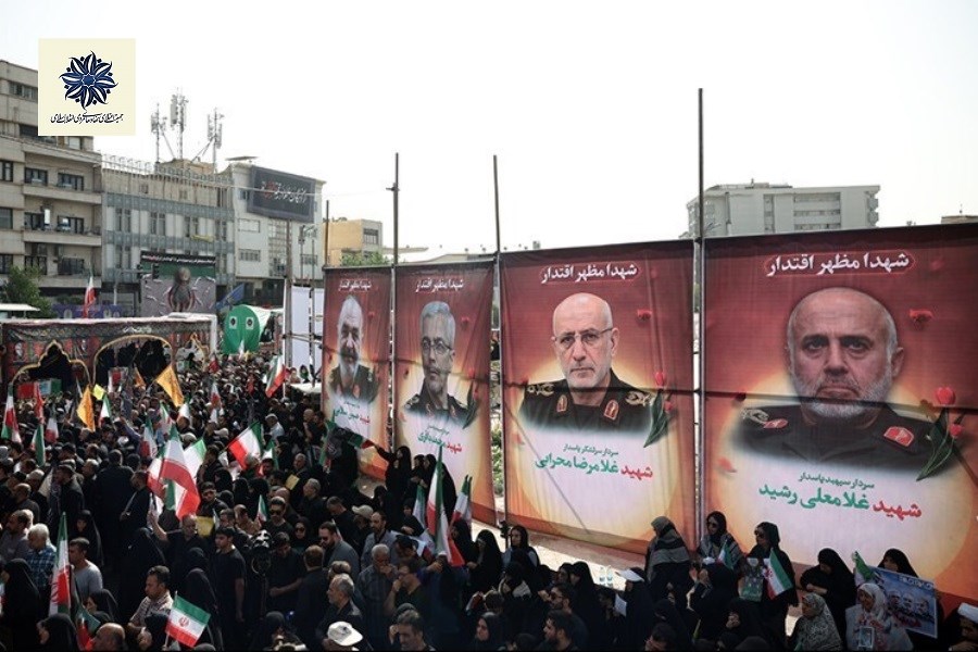 حماسه‌ای عظیم در تشییع شهدای والامقام؛ تجدید میثاق ملت ایران با شهدای اقتدار