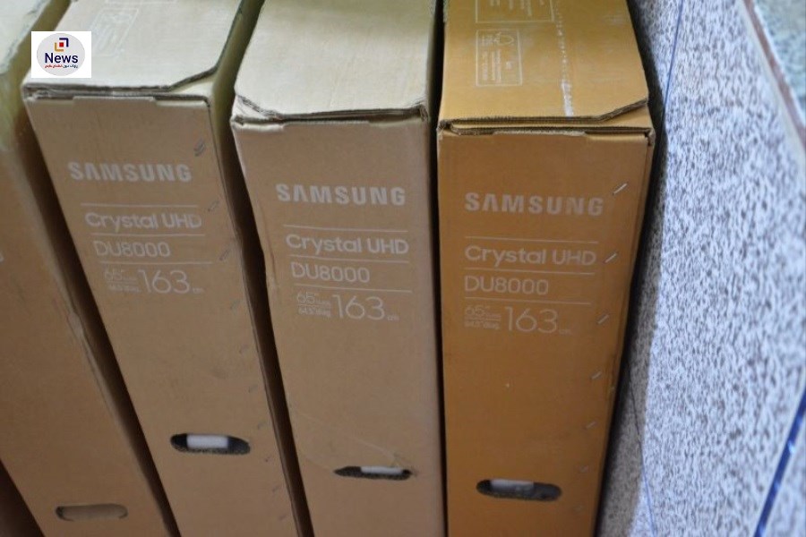 ۲ میلیارد کالای فاقد مجوز در شهرستان مهر کشف شد